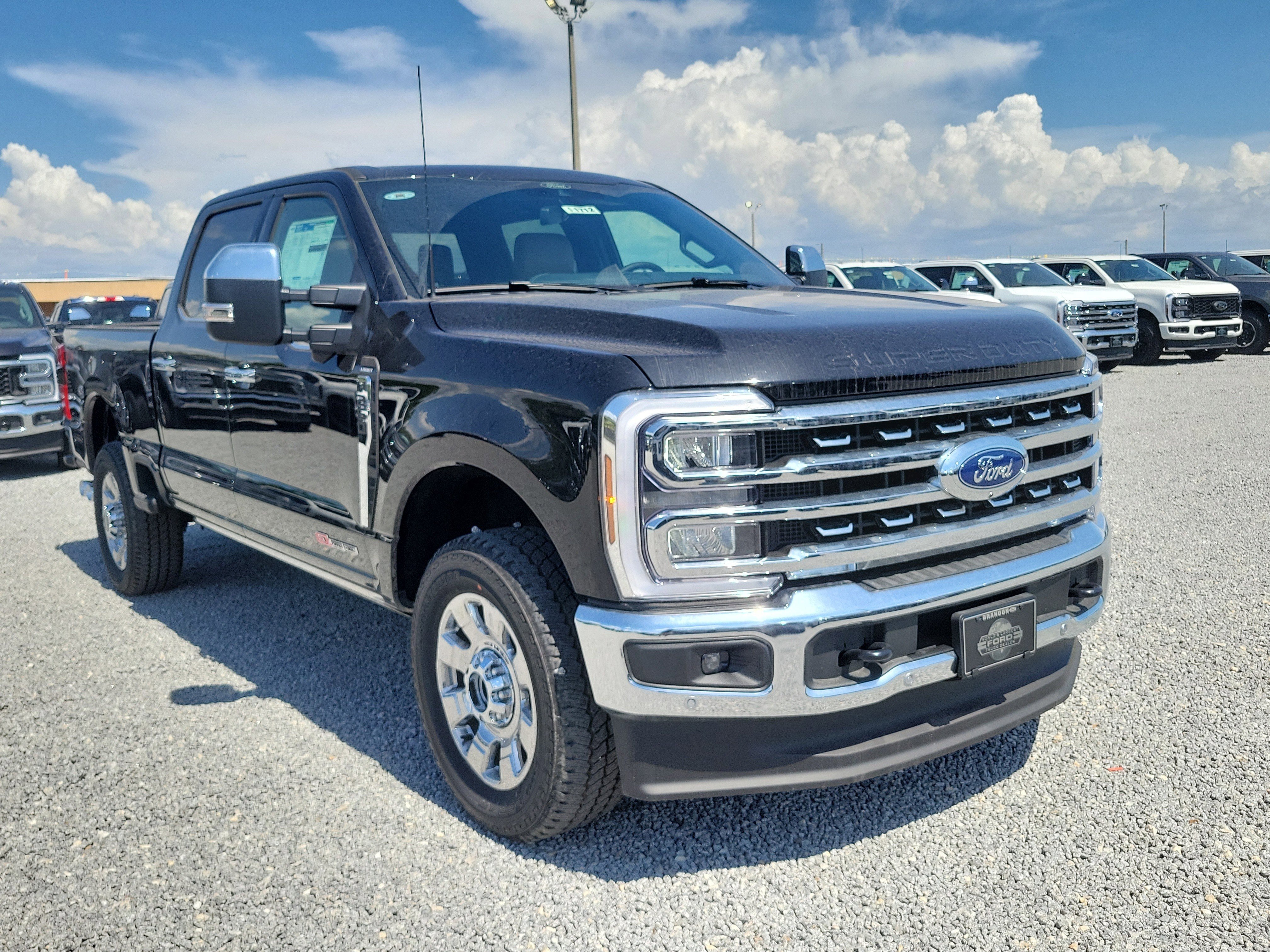 New 2025 Ford F250 Lariat w/ Lariat Ultimate Package image 2