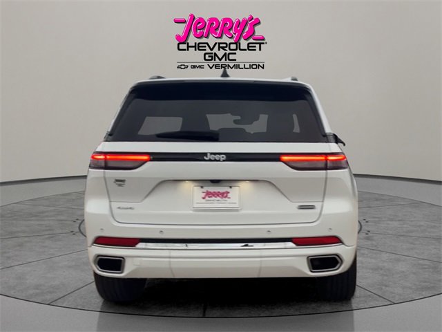 Used 2024 Jeep Grand Cherokee Overland image 4