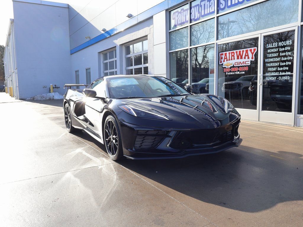 New 2026 Chevrolet Corvette Stingray Coupe w/ 1LT RWD image 2