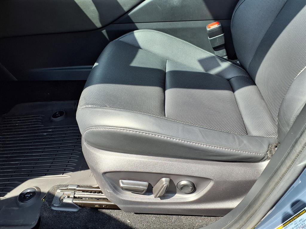 Used 2025 Toyota Crown Nightshade AWD/4WD image 24