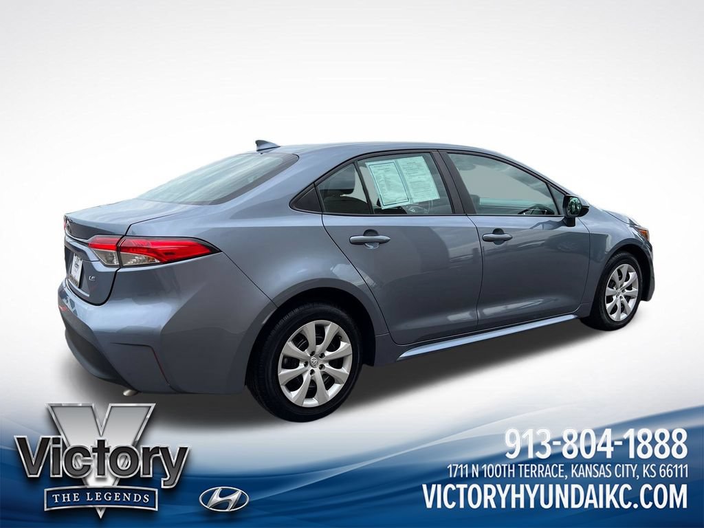 Used 2024 Toyota Corolla LE FWD image 5
