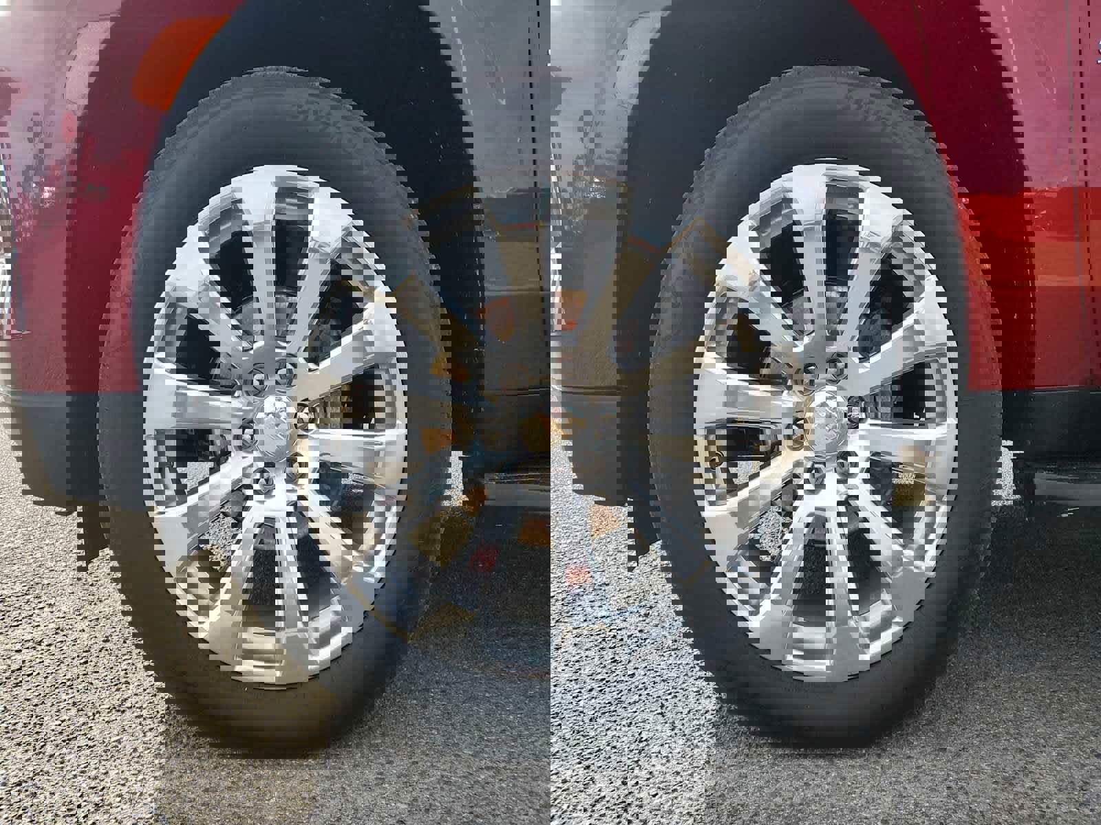 Certified 2024 Chevrolet Suburban Premier w/ Premium Package image 10