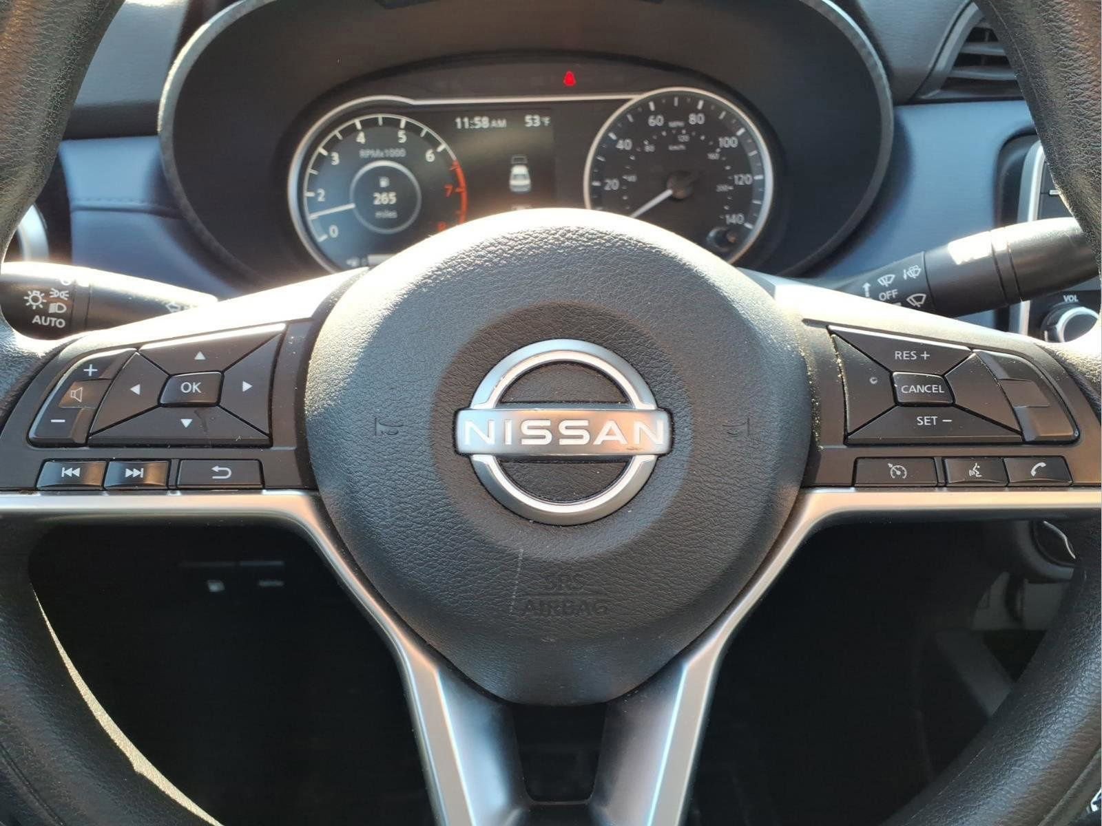 Used 2023 Nissan Versa SV image 14