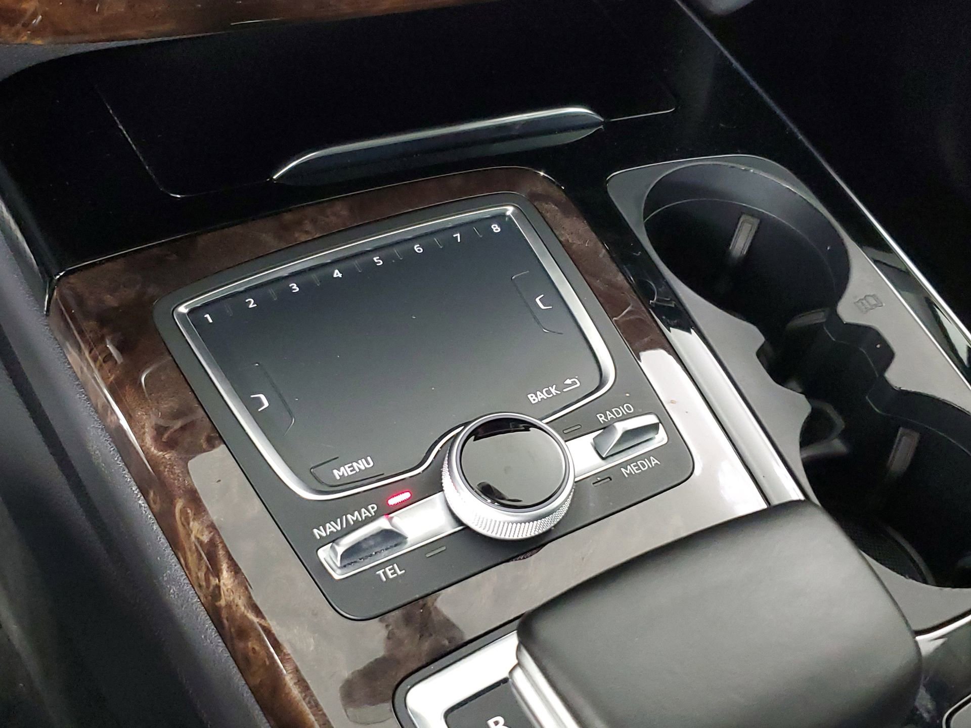 Used 2017 Audi Q7 3.0T Premium Plus image 44