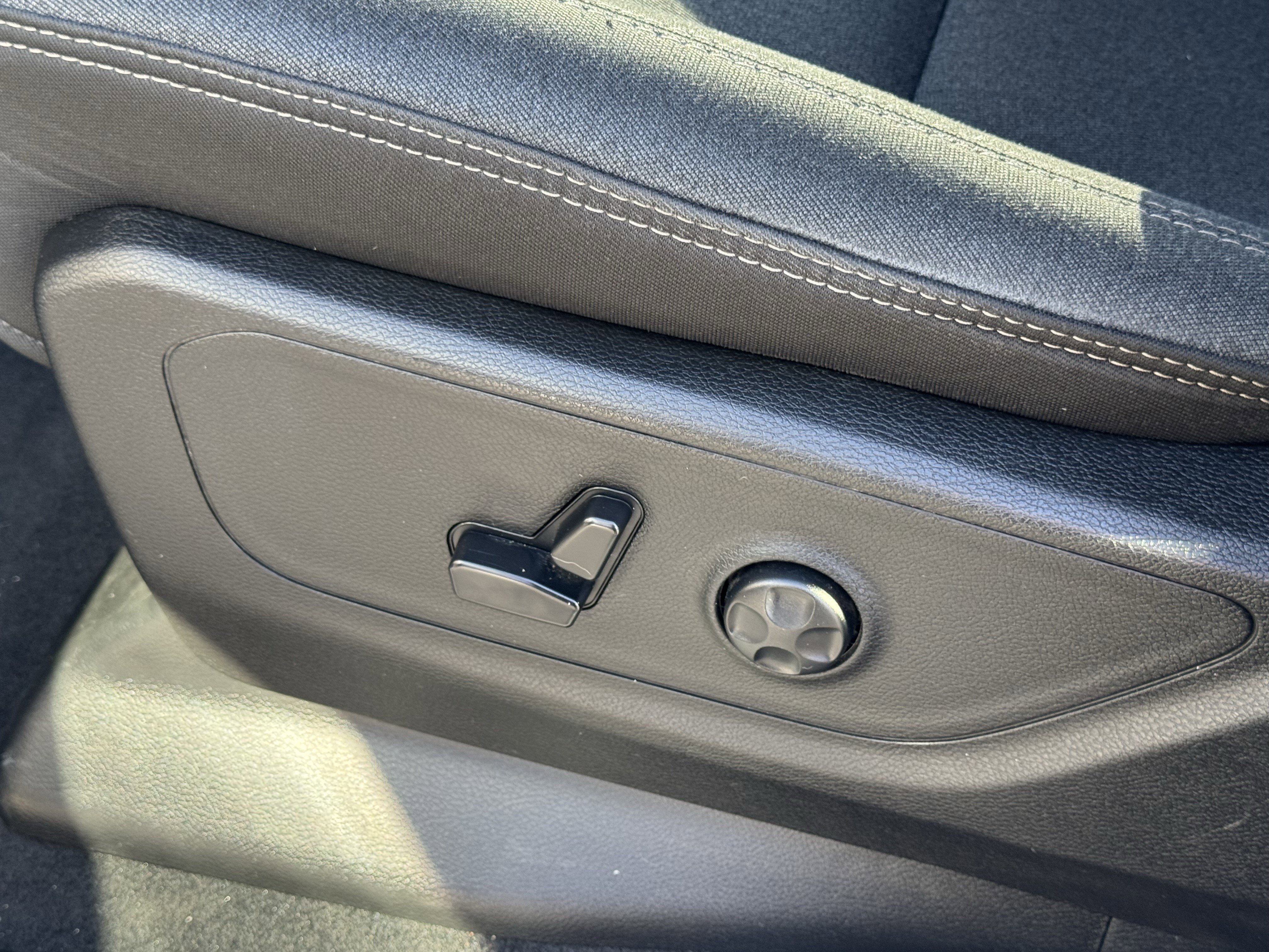 Used 2019 RAM 1500 Big Horn image 18