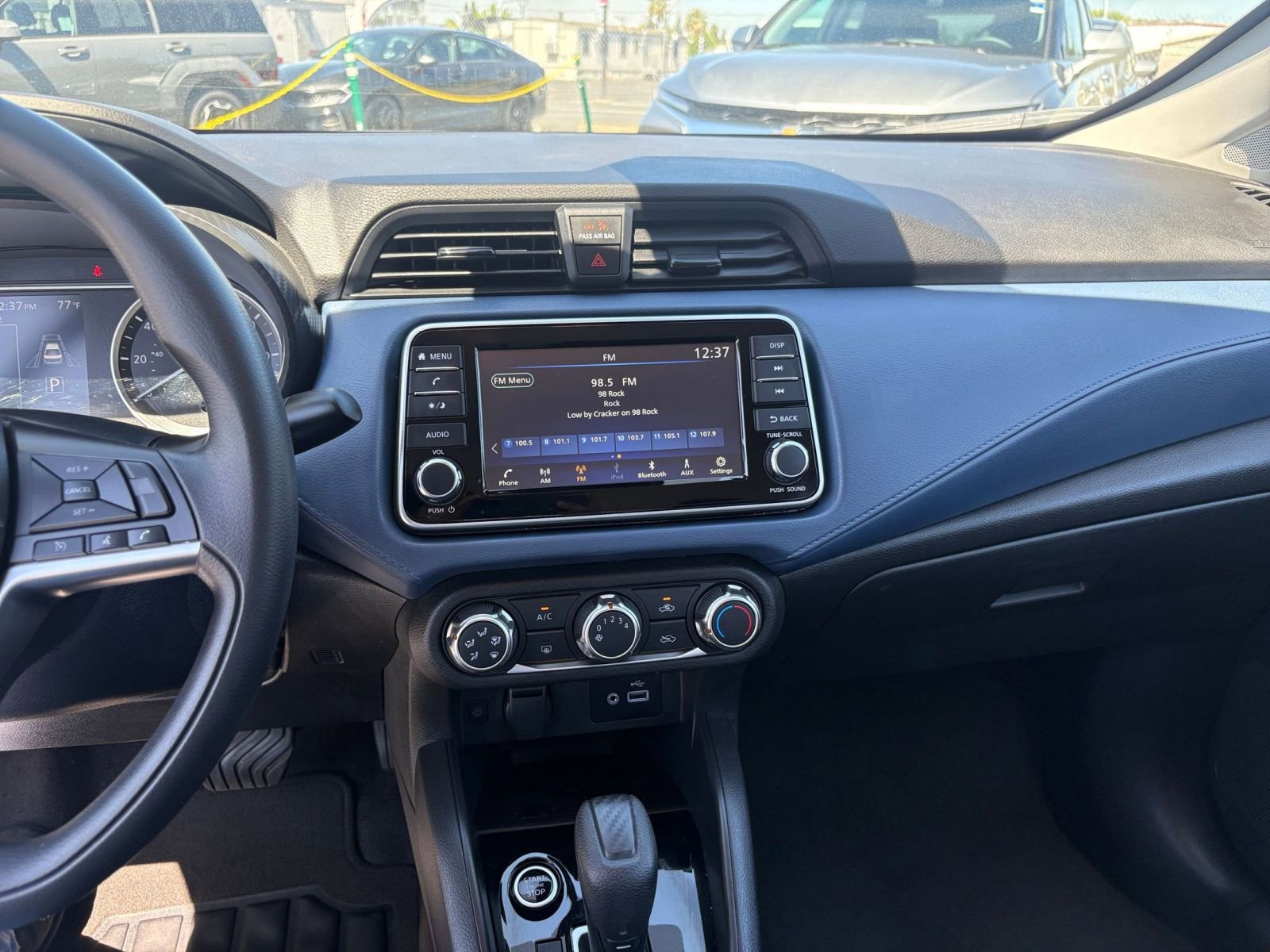 Used 2025 Nissan Versa SV image 17