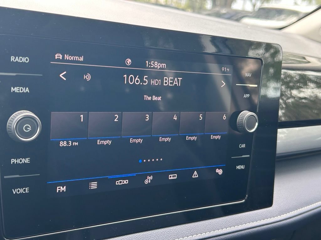 New 2026 Volkswagen Taos SEL AWD/4WD image 15