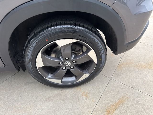Used 2018 Honda HR-V EX image 11