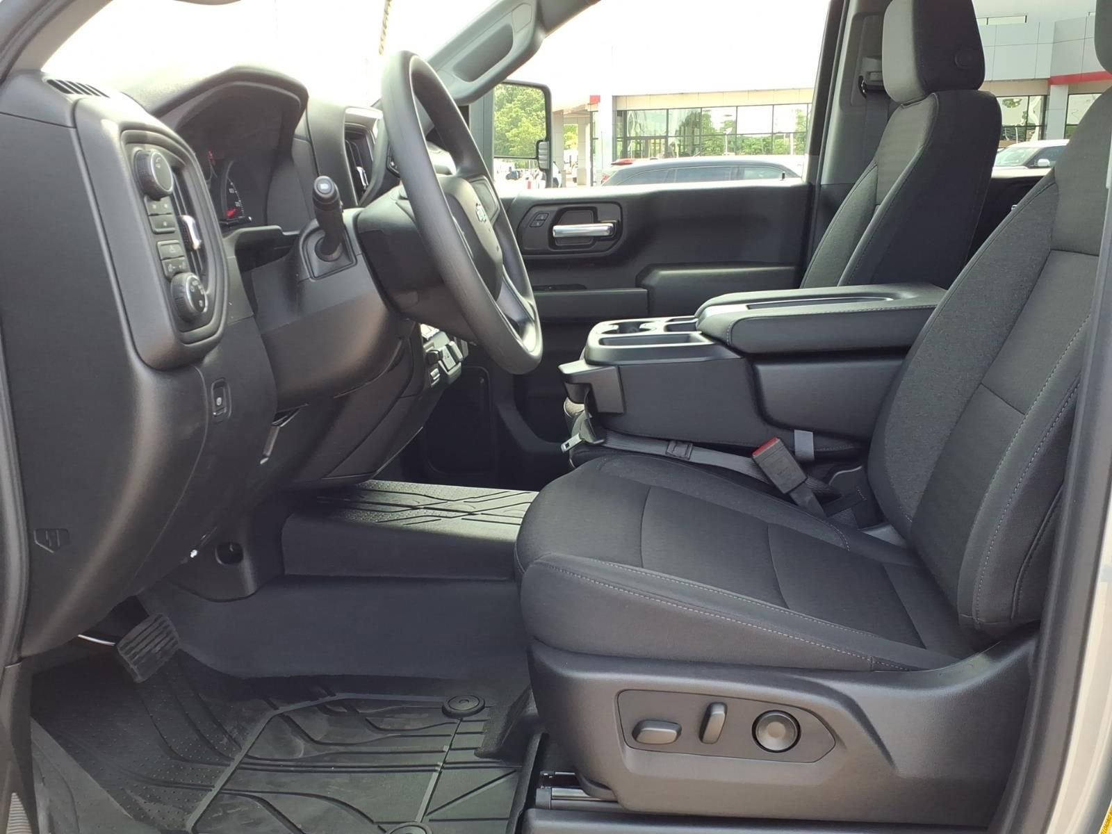New 2026 Chevrolet Silverado 2500 Custom w/ Custom Convenience Package AWD/4WD image 7