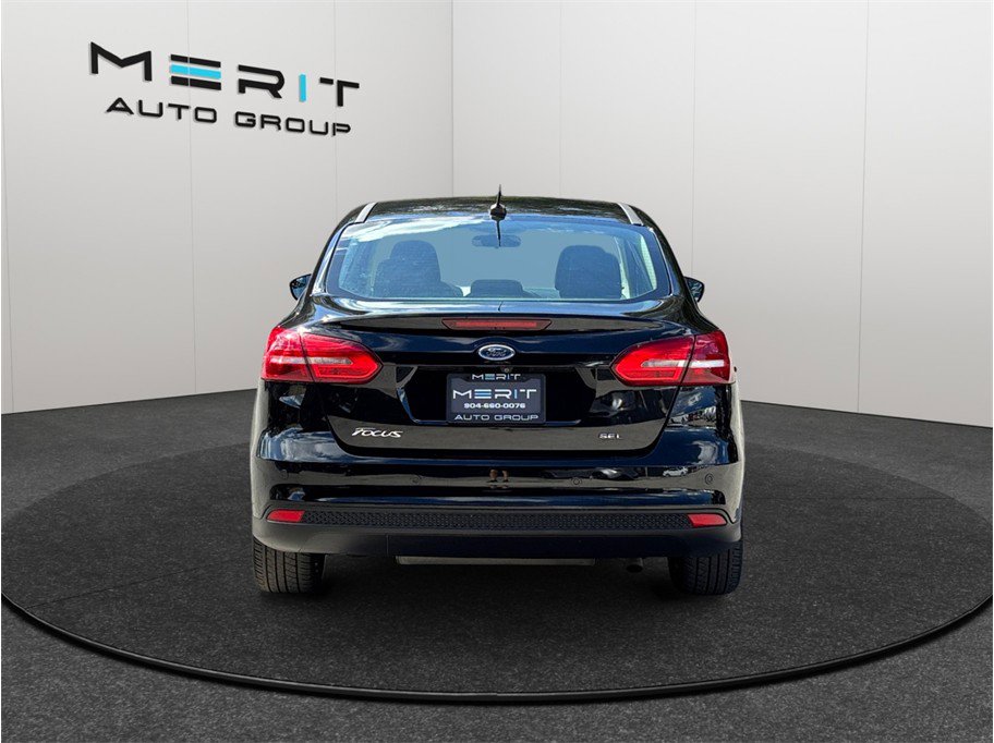 Used 2017 Ford Focus SEL image 8