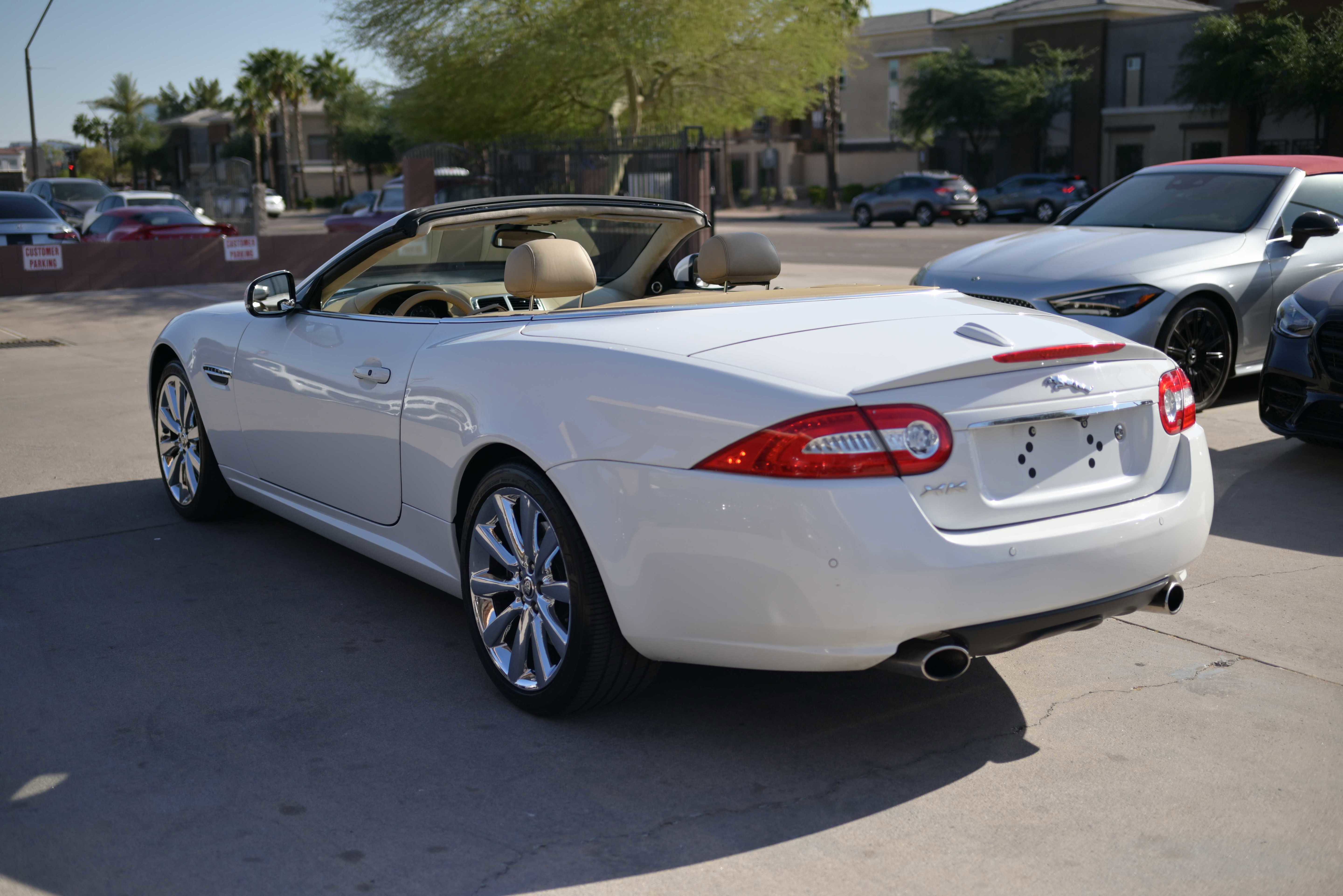 Used 2012 Jaguar XK Convertible image 9