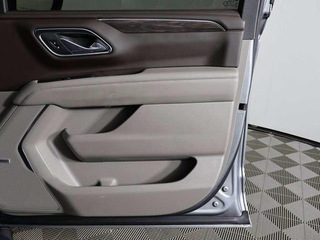 Used 2023 Chevrolet Tahoe Z71 w/ Z71 Off-Road Package image 25