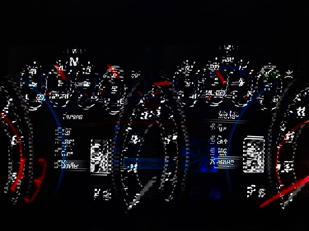 Used 2017 Chevrolet Camaro SS image 11