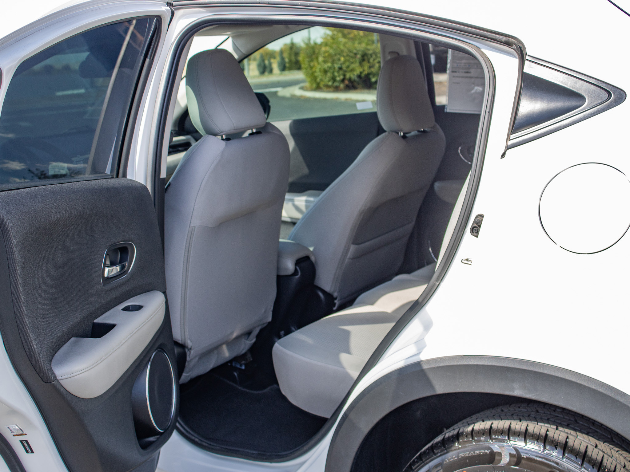 Used 2019 Honda HR-V EX image 13