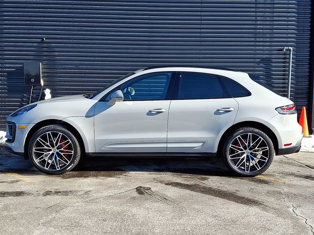 New 2026 Porsche Macan S image 2