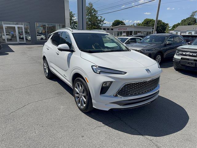 Used 2025 Buick Encore GX Avenir w/ Avenir Technology Package AWD/4WD image 15