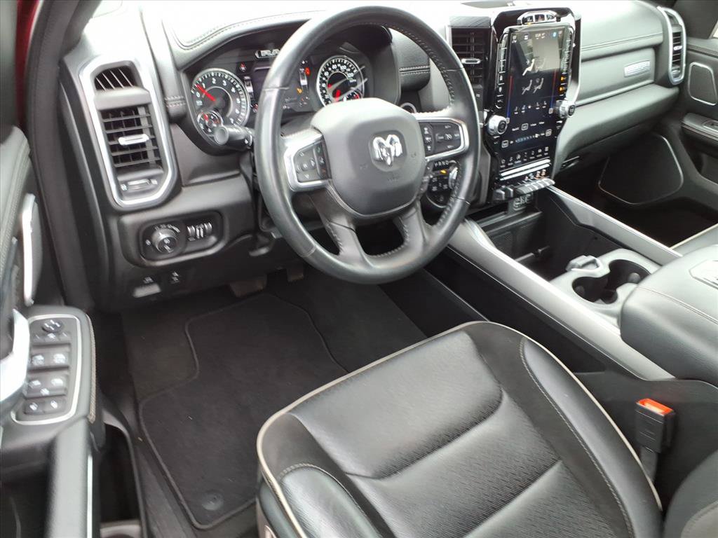 Used 2023 RAM 1500 Laramie AWD/4WD image 19