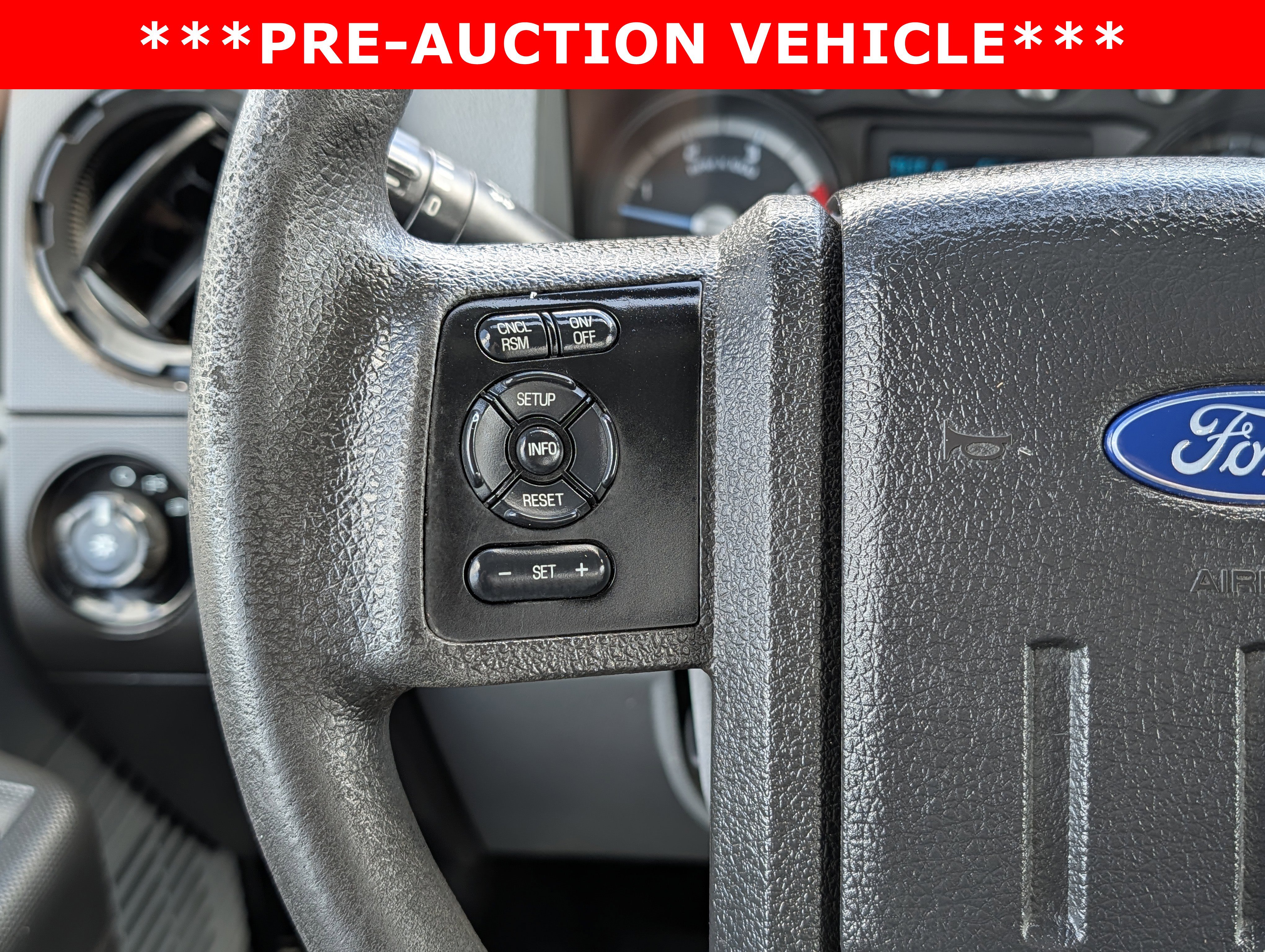 Used 2016 Ford F550 4x4 Crew Cab Super Duty image 24