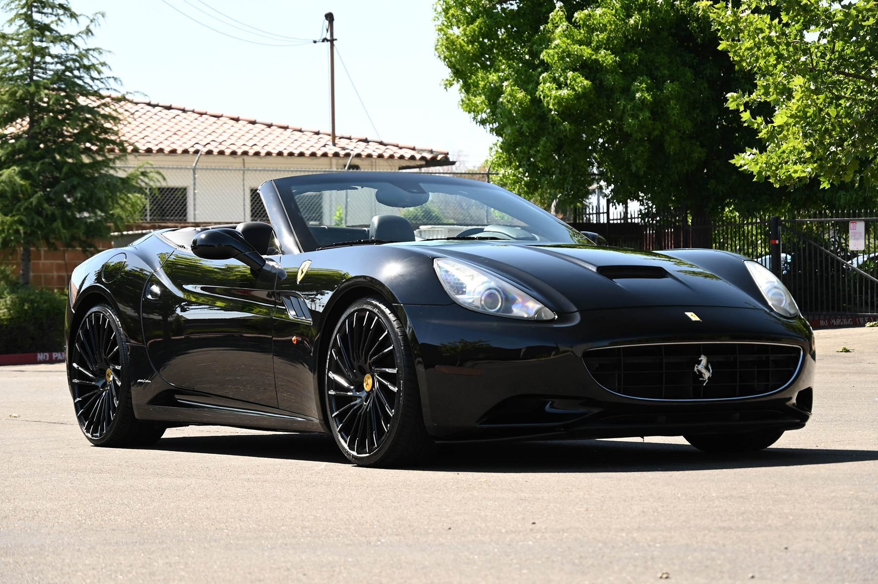 Used 2010 Ferrari California