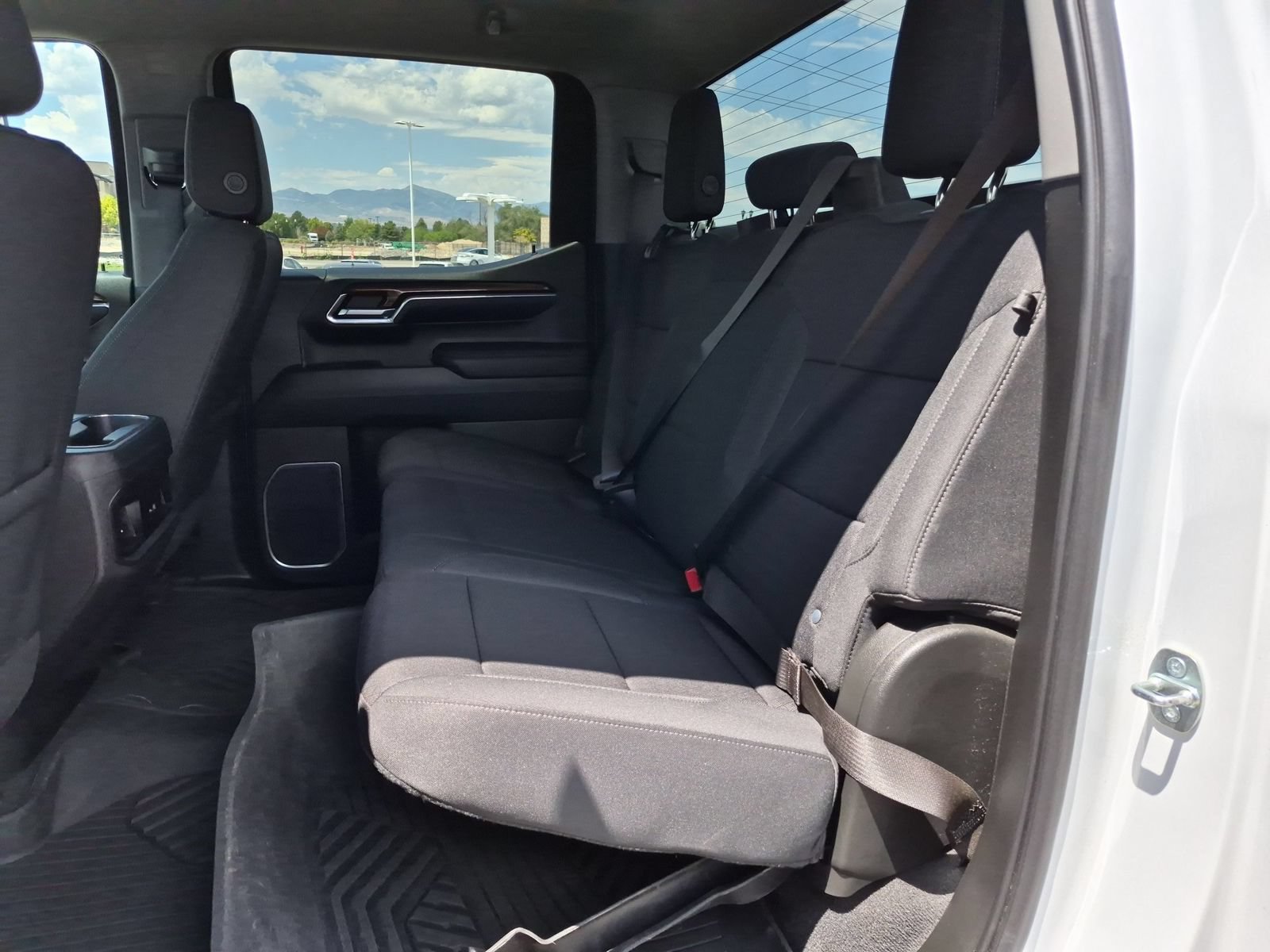 Used 2023 Chevrolet Silverado 1500 RST AWD/4WD image 25