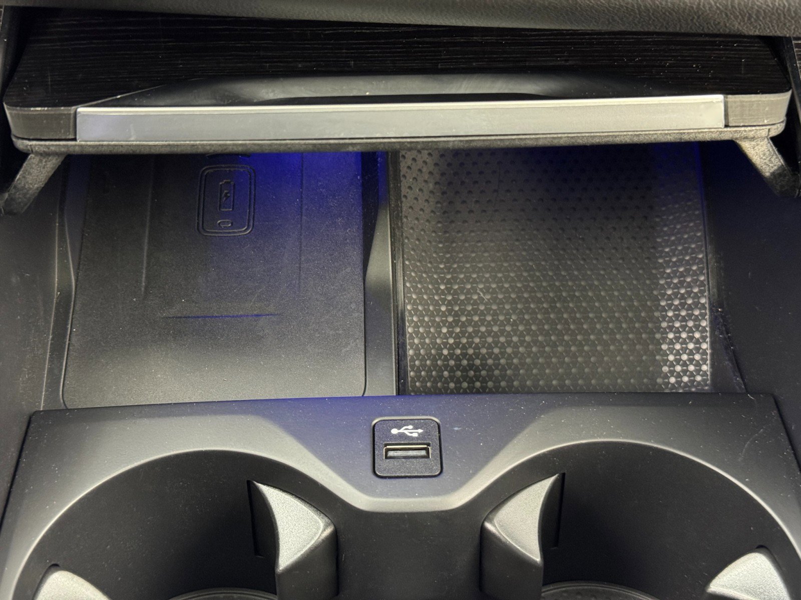 Used 2024 BMW X5 xDrive50e w/ M Sport Package image 34