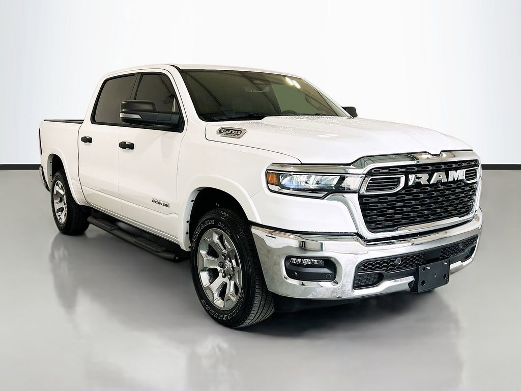 Used 2026 RAM 1500 Lone Star AWD/4WD image 3
