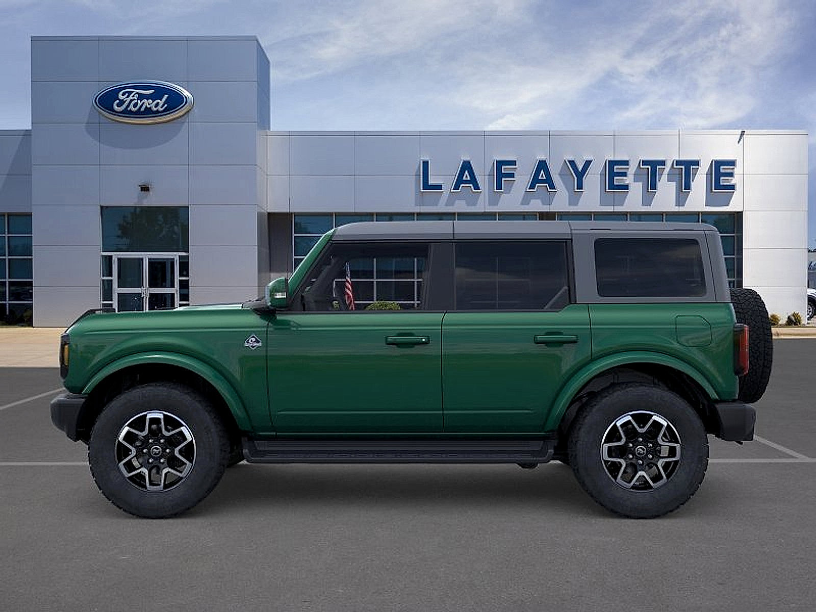 New 2025 Ford Bronco Outer Banks AWD/4WD image 3