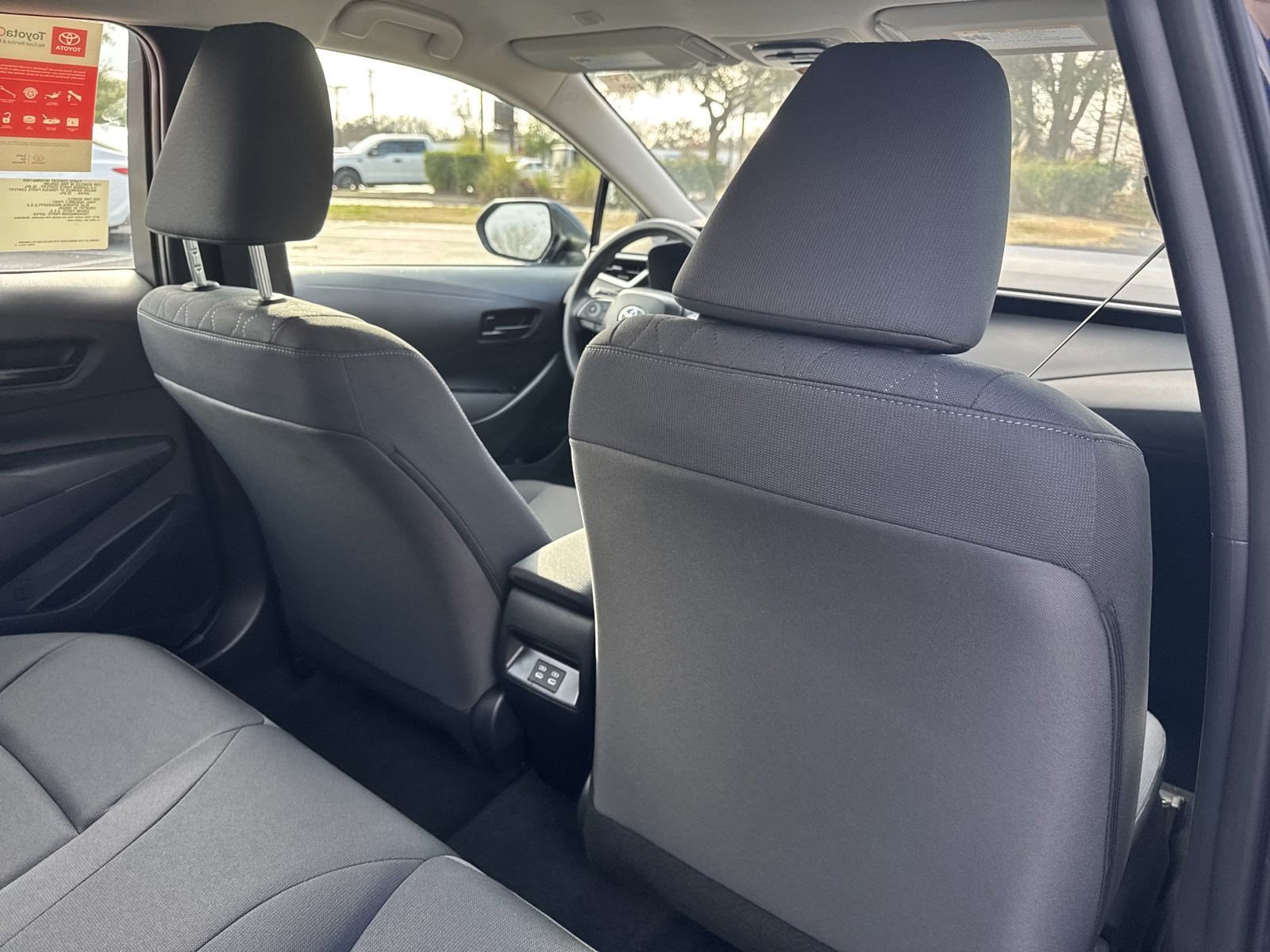 New 2025 Toyota Corolla LE FWD image 29
