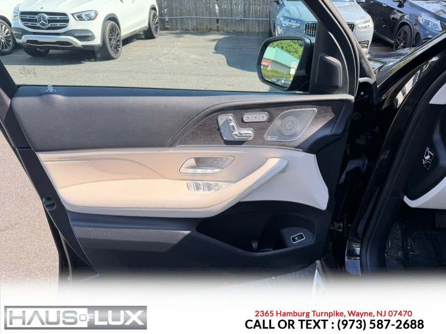 Used 2021 Mercedes-Benz GLE 450 4MATIC w/ AMG Line Exterior image 12