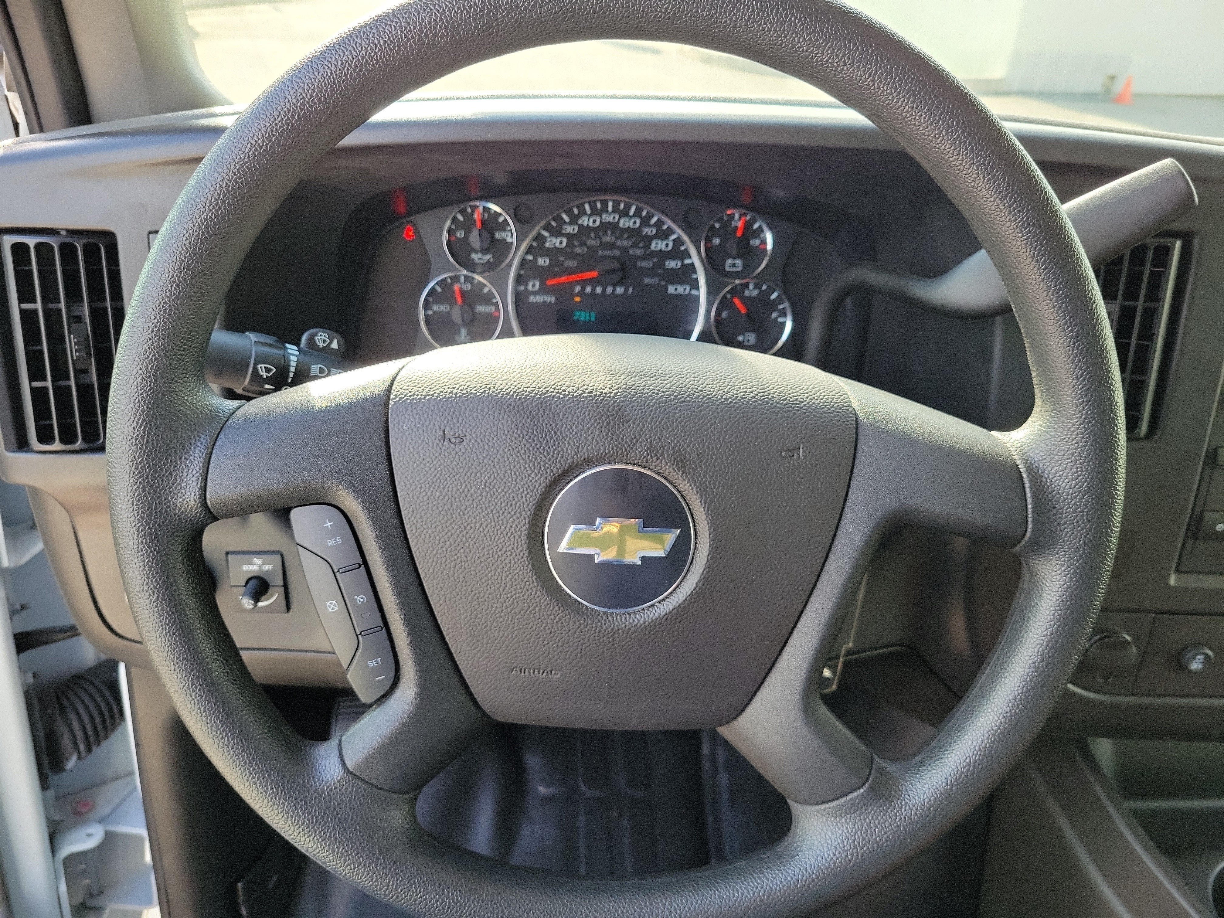 Used 2025 Chevrolet Express 2500 w/ Driver Convenience Package RWD image 19