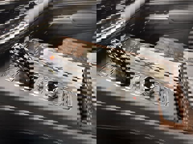 Certified 2024 Cadillac Escalade Sport Platinum image 21