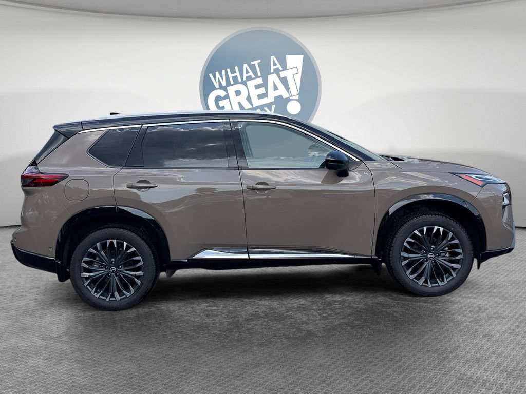Used 2024 Nissan Rogue Platinum w/ Platinum Premium Package FWD video 2