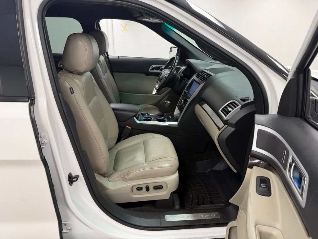 Used 2013 Ford Explorer Limited AWD/4WD image 11