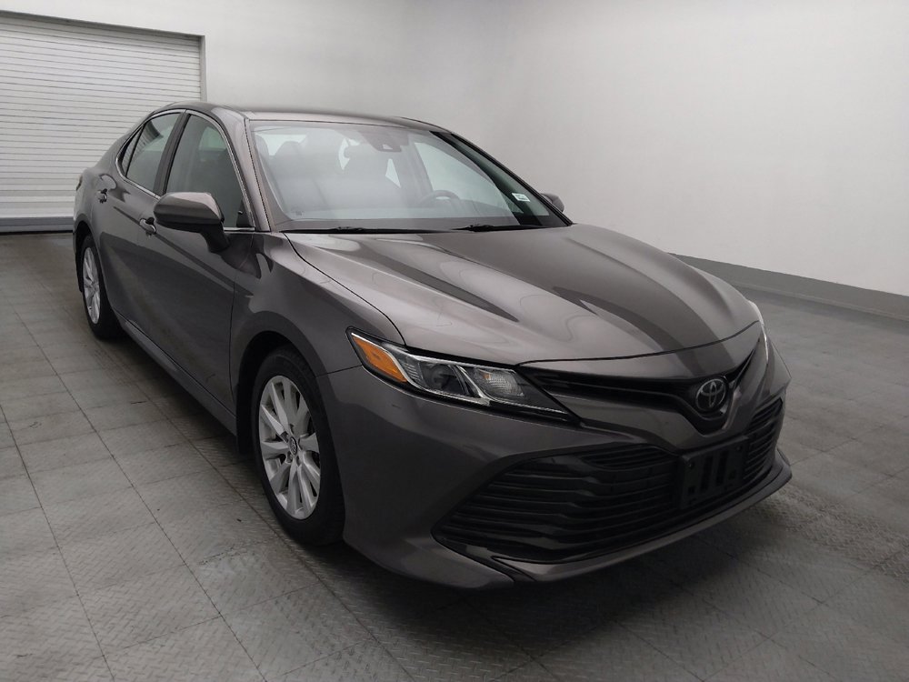 Used 2019 Toyota Camry LE FWD image 13