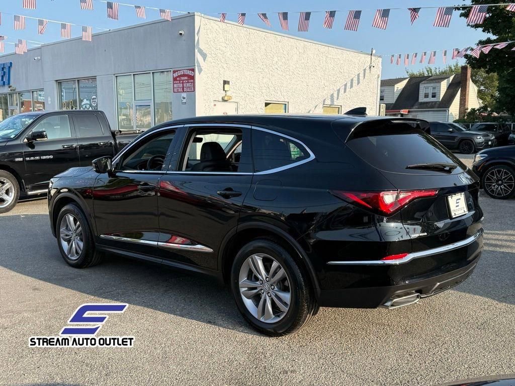 Used 2023 Acura MDX SH-AWD image 10