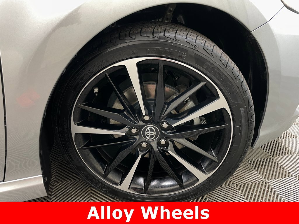 Used 2019 Toyota Camry XSE image 48