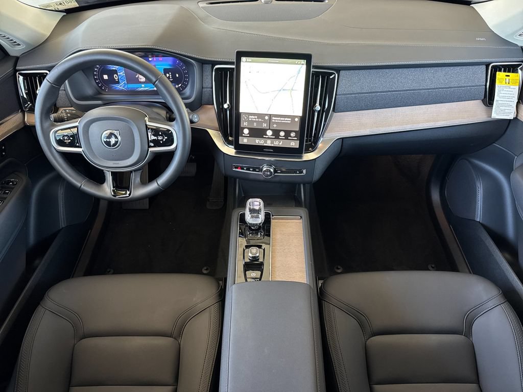New 2026 Volvo XC90 B5 Core AWD/4WD image 12