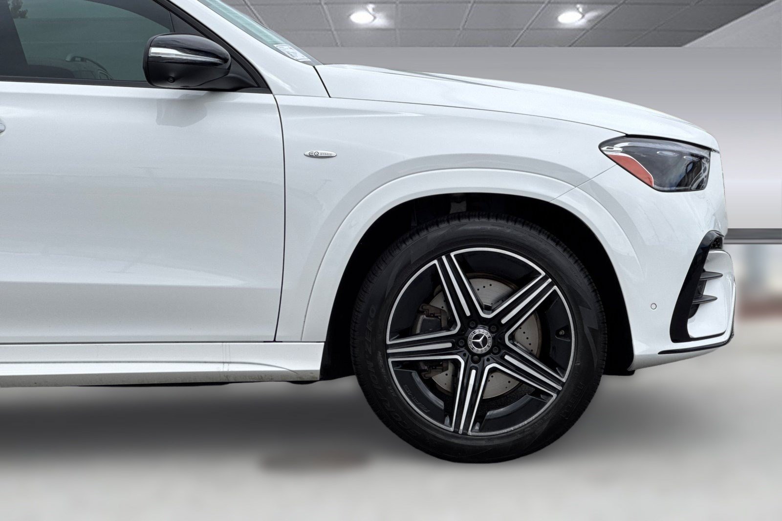 Certified 2025 Mercedes-Benz GLE 450e 4MATIC image 36