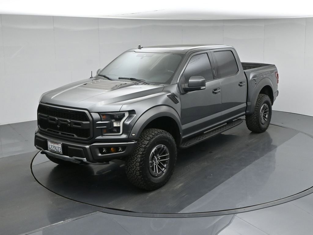 Used 2019 Ford F150 Raptor w/ Equipment Group 802A Luxury AWD/4WD image 40