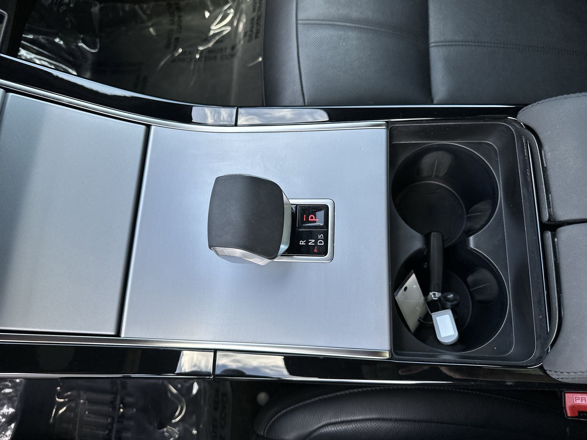 Used 2025 Land Rover Range Rover Evoque S AWD/4WD image 23