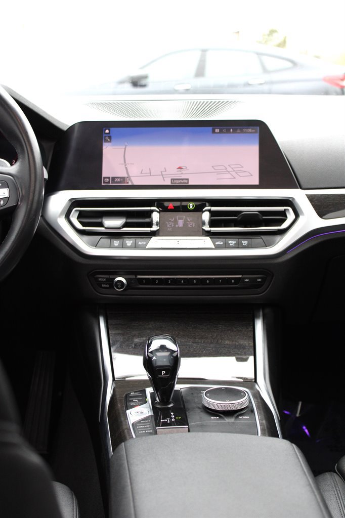Used 2020 BMW 330i Sedan w/ Convenience Package RWD image 12