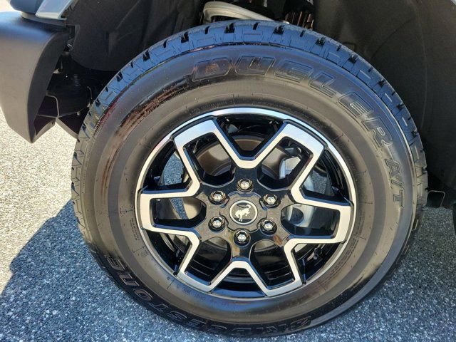 Used 2025 Ford Bronco Outer Banks AWD/4WD image 17