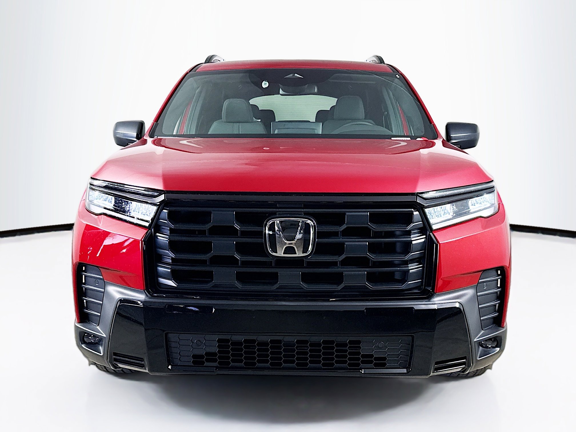 New 2026 Honda Pilot Sport image 3