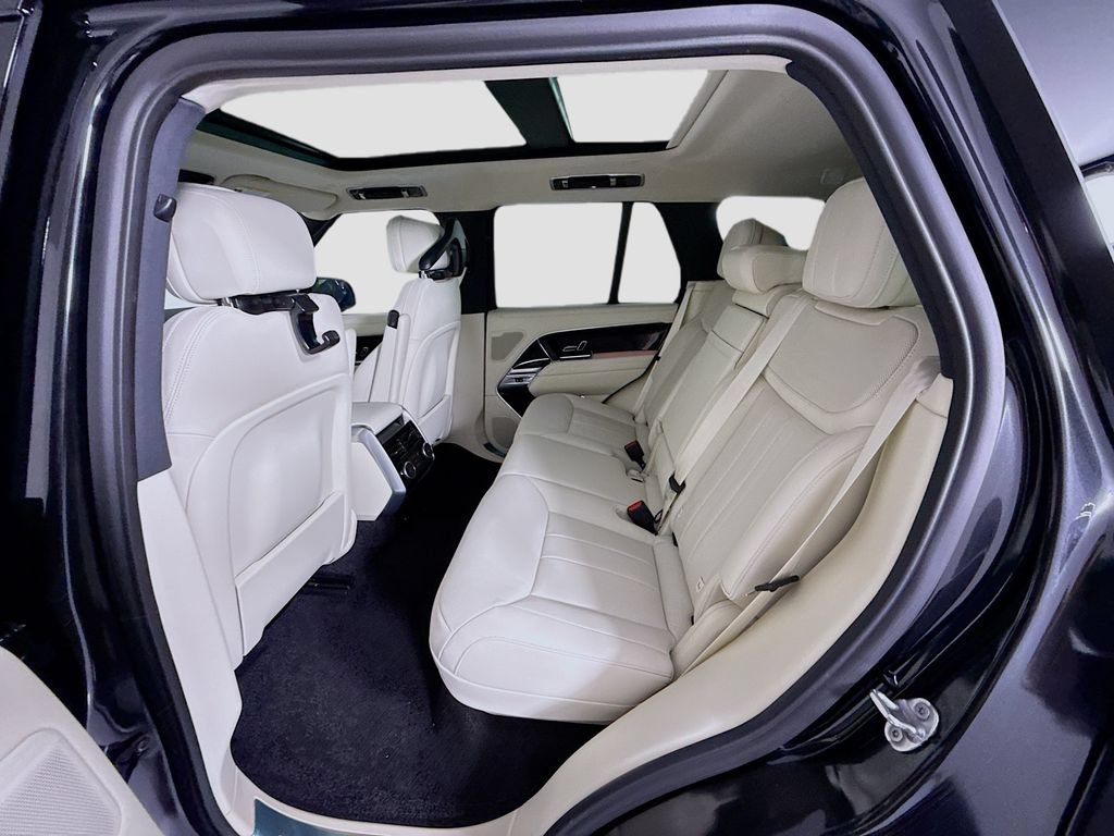 New 2026 Land Rover Range Rover SE AWD/4WD image 21