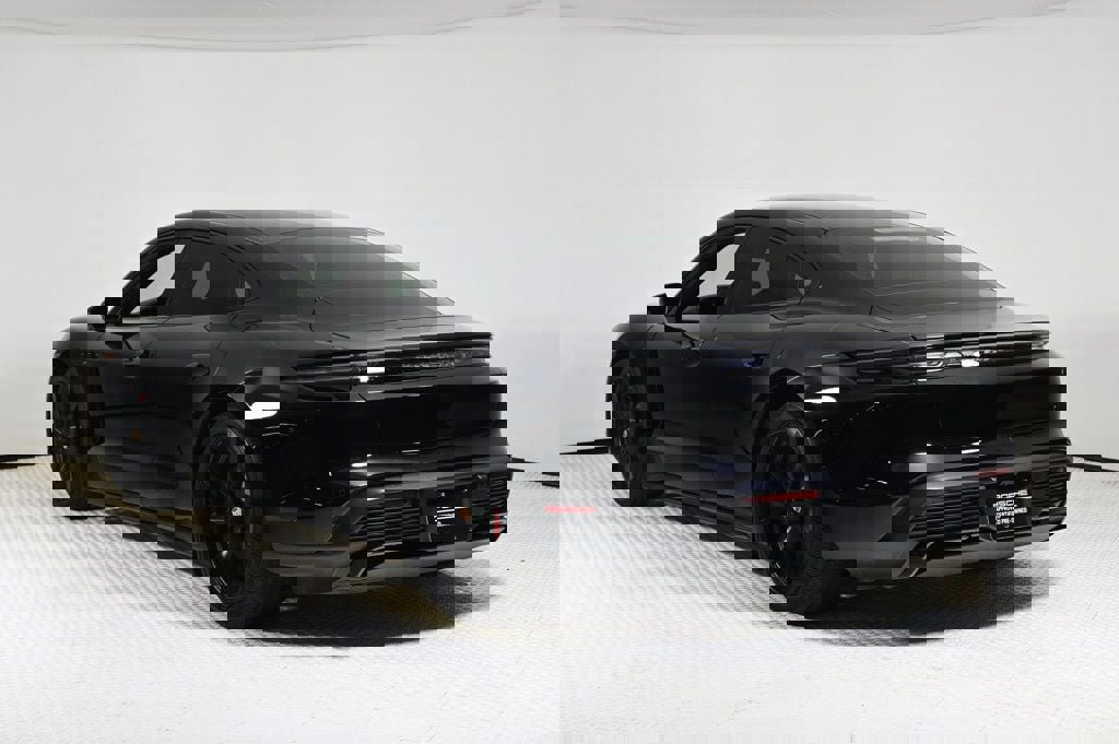 Used 2025 Porsche Taycan 4S image 3