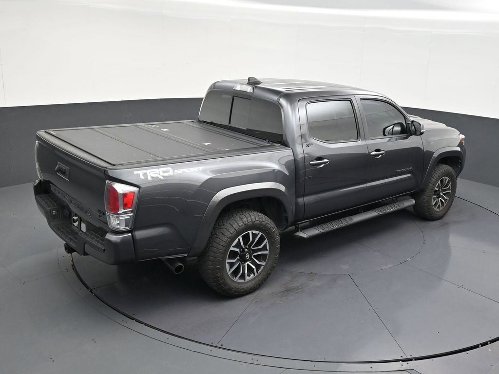 Used 2022 Toyota Tacoma TRD Sport w/ Technology Package image 16