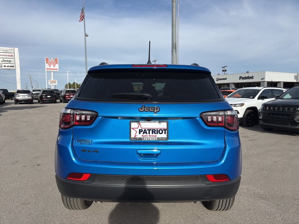 New 2026 Jeep Compass Latitude image 4