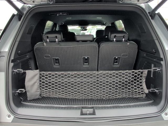 New 2026 Chevrolet Traverse LT w/ Driver Confidence Package image 11