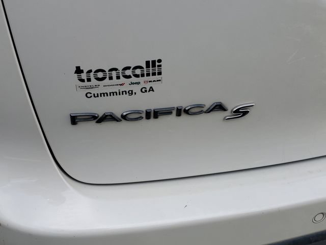 Certified 2019 Chrysler Pacifica Limited w/ Advanced Safetytec Group FWD image 8