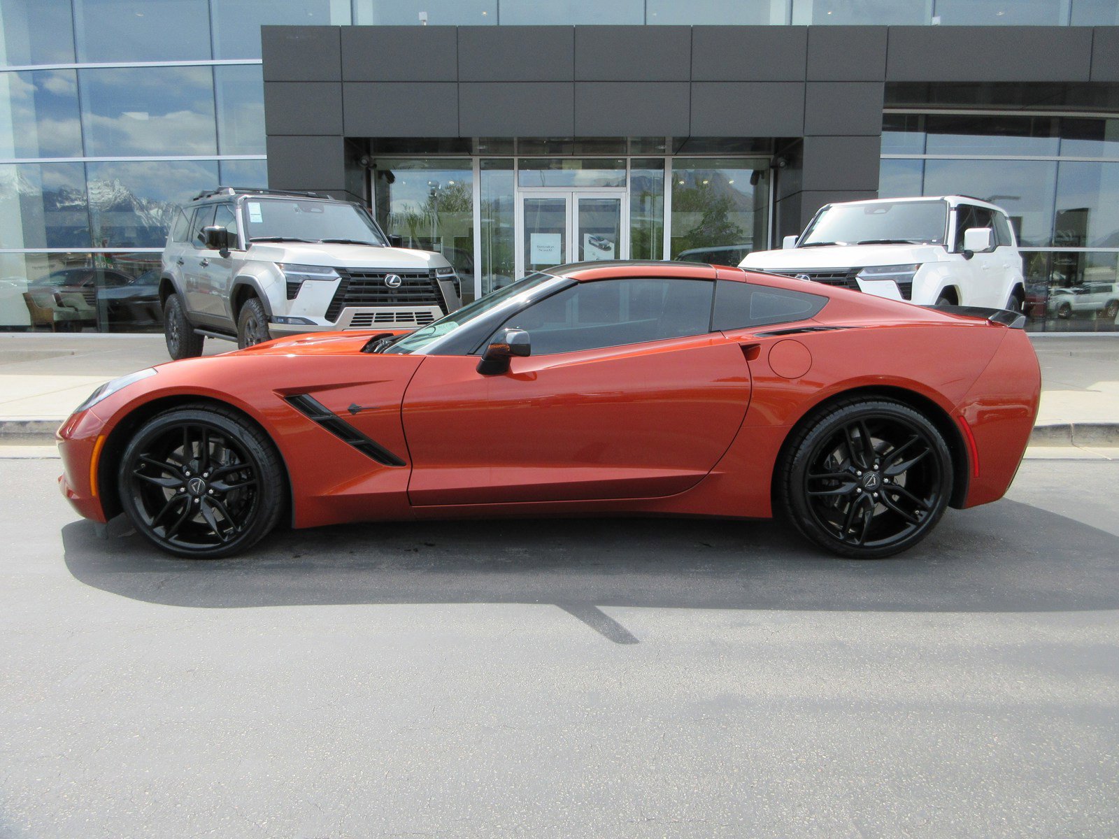 Used 2015 Chevrolet Corvette Stingray Coupe w/ 3LT Preferred Equipment Group RWD image 4
